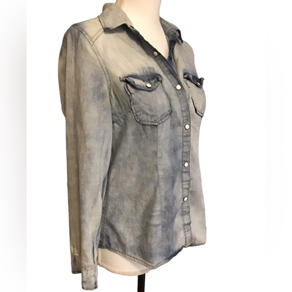 RED Snap acid washed western style button down shirt size Medium - Picture 4 of 9